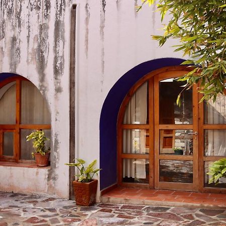 Hospedaje Pizza Azul Catorce Екстериор снимка