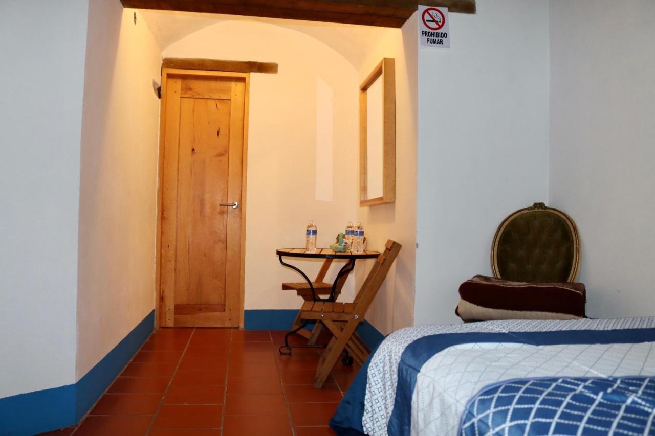 Hospedaje Pizza Azul Catorce Екстериор снимка